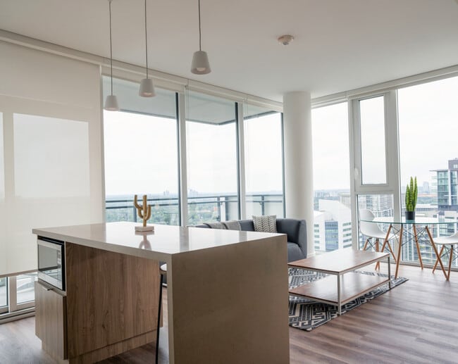 35 Greenfield Ave, Unit SI ID1293841P in Toronto, ON - Building Photo - Building Photo