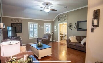 4803 Black Stone St in Baytown, TX - Building Photo - Building Photo