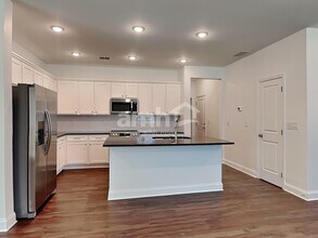 194 Spruce Cir in Dallas, GA - Building Photo - Building Photo