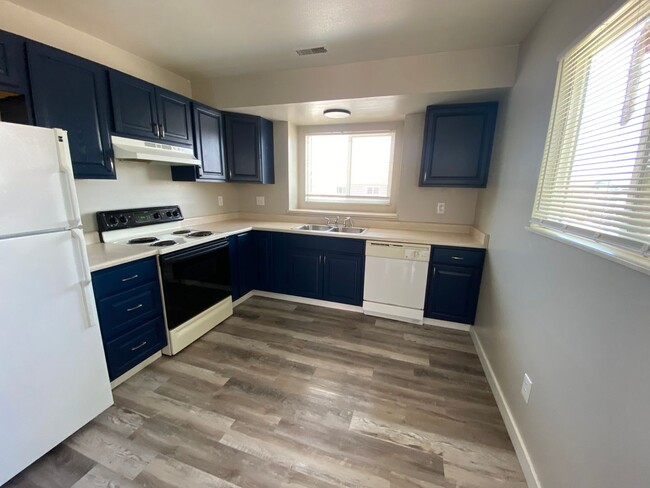 property at 1042 Mazatlan Cir
