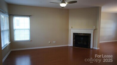 12027 Stratfield Pl Cir in Pineville, NC - Building Photo - Building Photo