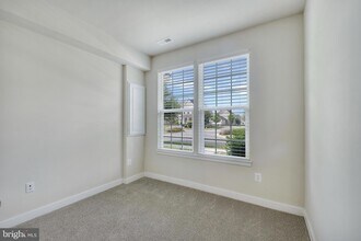 6616 Ballenger Run Blvd in Frederick, MD - Building Photo - Building Photo