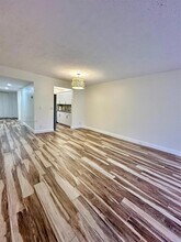 1300 SW 130th Ave in Pembroke Pines, FL - Building Photo - Building Photo