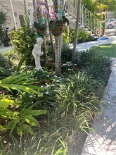 225 SE 16th Ave in Fort Lauderdale, FL - Building Photo - Building Photo