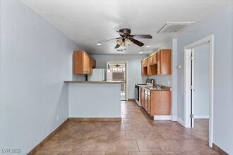 4000 Visby Ln in Las Vegas, NV - Building Photo - Building Photo