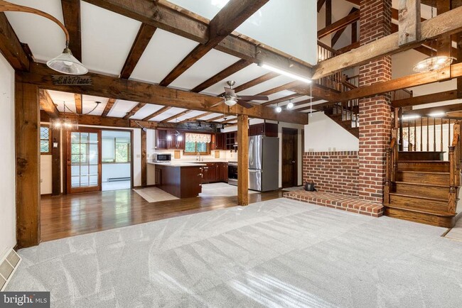 12610 Timber Grove Rd in Reisterstown, MD - Building Photo - Building Photo