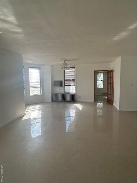 44-06 Jesse Ct