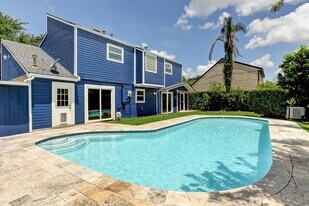 3307 Chris Dr in Houston, TX - Building Photo