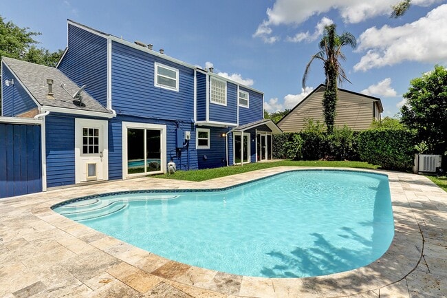 property at 3307 Chris Dr