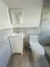 3010 NW 95th Terrace in Miami, FL - Building Photo - Building Photo