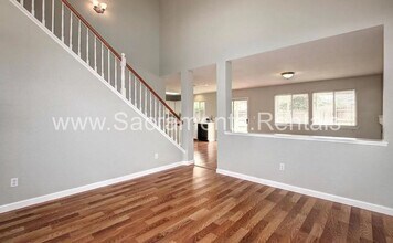 8772 Fallbright Way in Elk Grove, CA - Building Photo - Building Photo