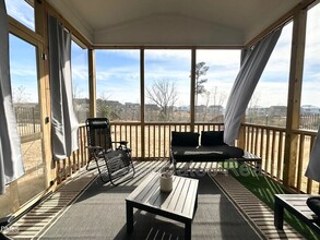 99 Daybreak Way in Fuquay Varina, NC - Building Photo - Building Photo