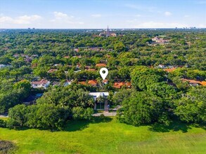 1137 Asturia Ave in Coral Gables, FL - Building Photo - Building Photo