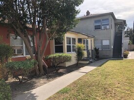 4257 N Bellflower Blvd, Unit 4257 N Bellflower in Long Beach, CA - Building Photo