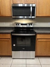 145 Southampton Dr in Kissimmee, FL - Building Photo - Building Photo