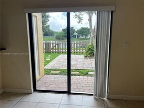 748 SE 32nd Ave in Homestead, FL - Building Photo - Building Photo