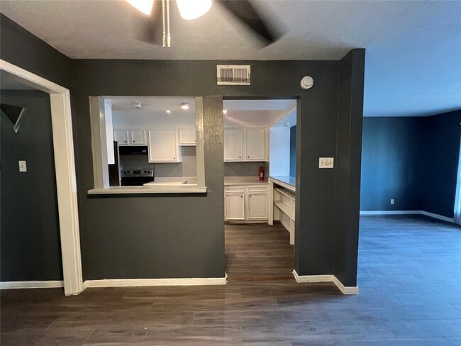 property at 11540 Chimney Rock Rd