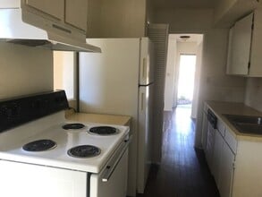 1400 Holleman Dr in College Station, TX - Building Photo - Building Photo