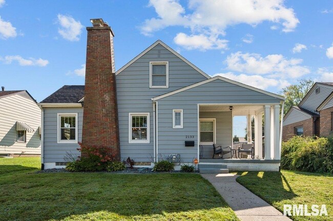 property at 2133 Warren St