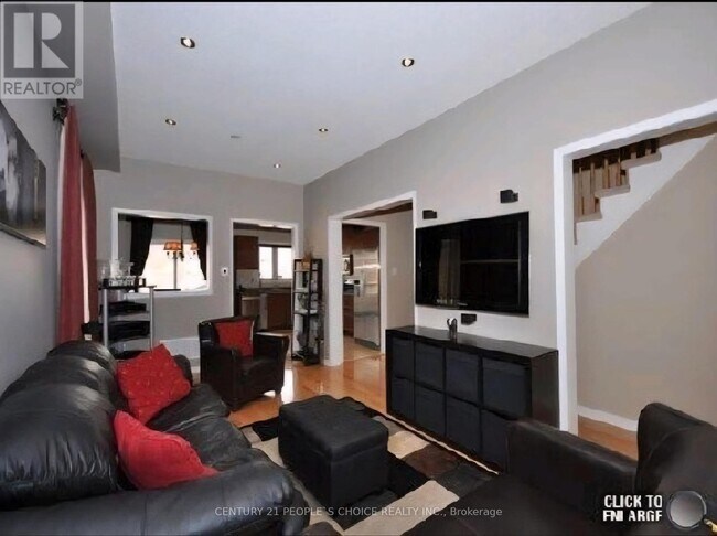 67 Portrush Trail in Brampton, ON - Building Photo - Building Photo