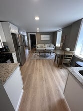 301 Portsmouth Ave in Seabrook, NH - Foto de edificio - Building Photo
