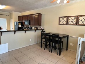 123 Forest Dr Loop in College Station, TX - Building Photo - Building Photo