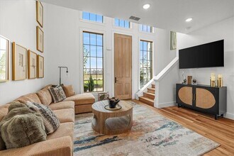 4611 S 47th St in Rogers, AR - Building Photo - Building Photo