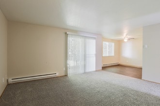 Sunpointe in Gresham, OR - Building Photo - Interior Photo