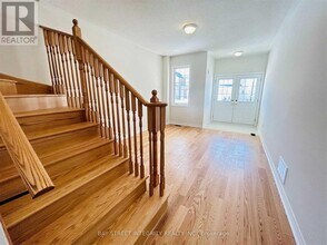 1843 Fosterbrook St in Oshawa, ON - Building Photo - Building Photo