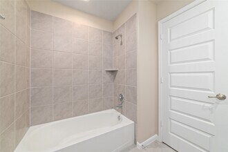 5615 Cedar Cres Ct in Richmond, TX - Building Photo - Building Photo