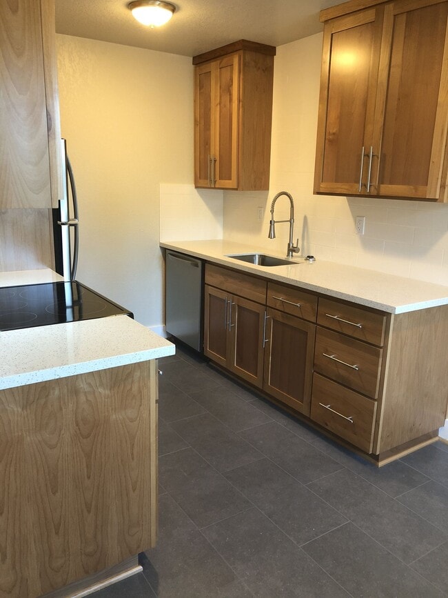 property at 2730 SE 16th Ave