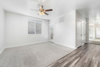 336 750 N in Vineyard, UT - Building Photo - Building Photo