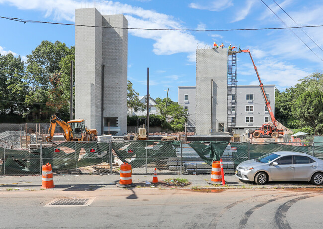 257 French St in New Brunswick, NJ - Building Photo - Building Photo