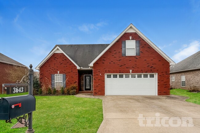 property at 3643 Sweetbriar Ave