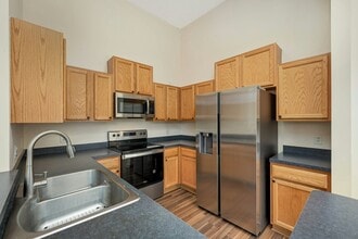 7637 Century Blvd in Chanhassen, MN - Building Photo - Building Photo