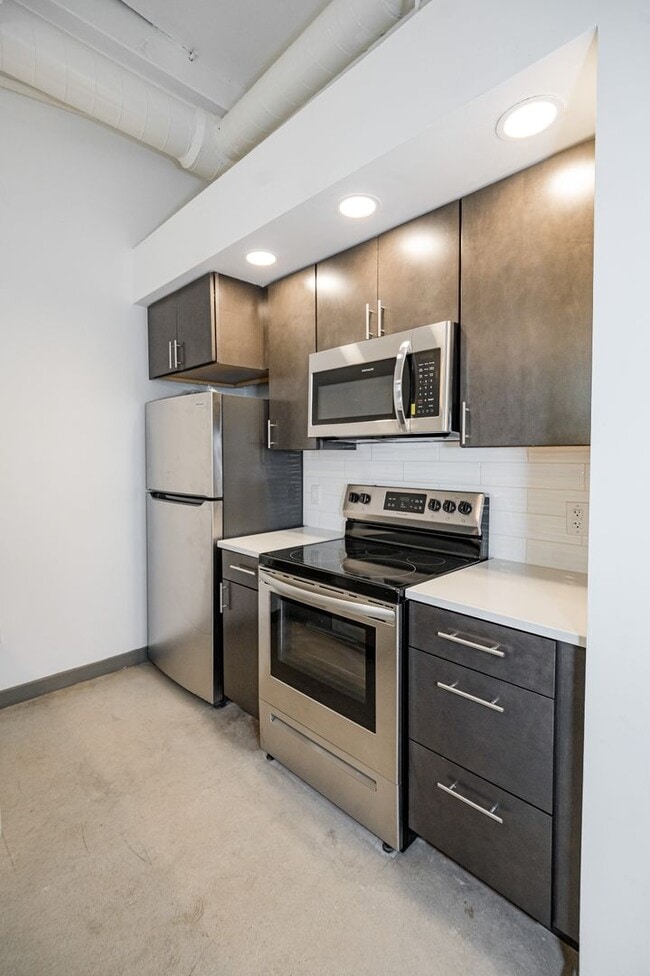 property at 1809 E Franklin St