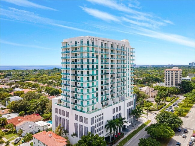 2525 SW 3rd Ave in Miami, FL - Building Photo - Building Photo