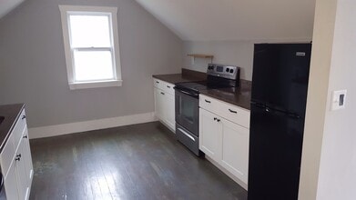 113 Benton St in Columbia, MO - Building Photo - Building Photo