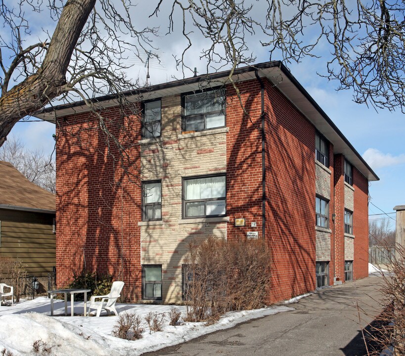 14 Vanevery St in Toronto, ON - Building Photo