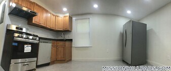 12 Logan St, Unit 1 in Boston, MA - Building Photo