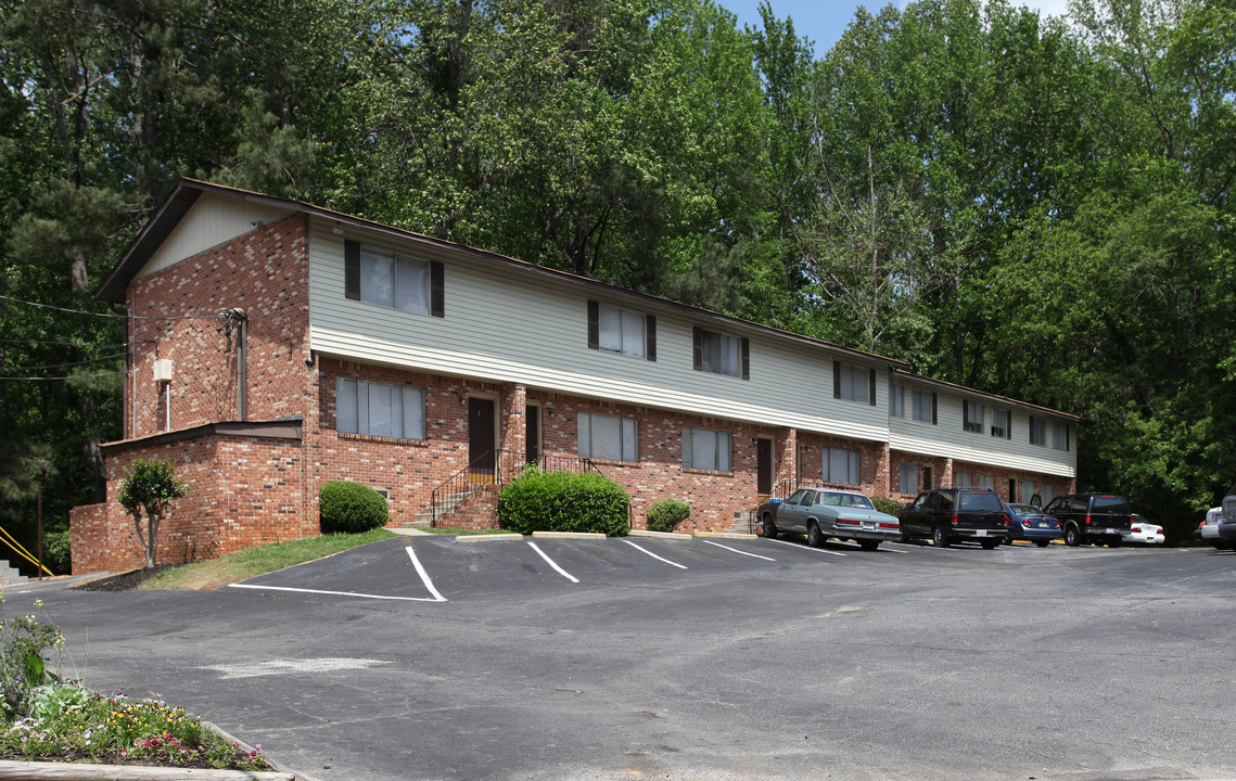 Venetian Hills Apartments in Atlanta, GA - Building Photo