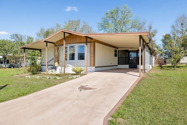 property at 10034 Hamp Dr