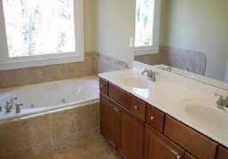 2436 Dresden Parc Cir in Atlanta, GA - Building Photo - Building Photo
