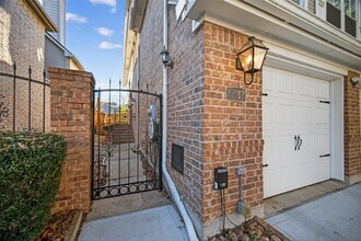 12912 Kingsbridge Ln in Houston, TX - Building Photo - Building Photo