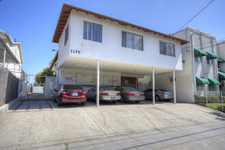 Kinglsey Manor in Los Angeles, CA - Building Photo - Primary Photo