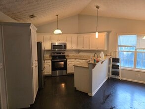 170 Wynfield Dr in Porterdale, GA - Building Photo - Building Photo