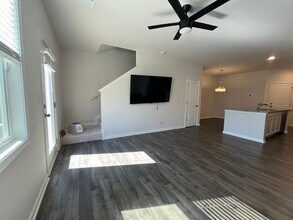 406 Laurel Pk Dr in Greenville, SC - Building Photo - Building Photo