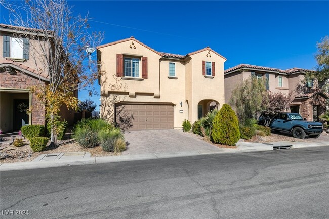 2332 Rue Bienville Way in Henderson, NV - Building Photo - Building Photo