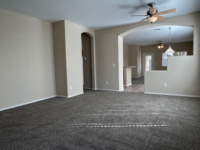 3783 E Woodside Way in Gilbert, AZ - Foto de edificio - Building Photo