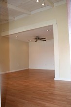 1000 W MacArthur Blvd, Unit 68 in Santa Ana, CA - Building Photo - Building Photo